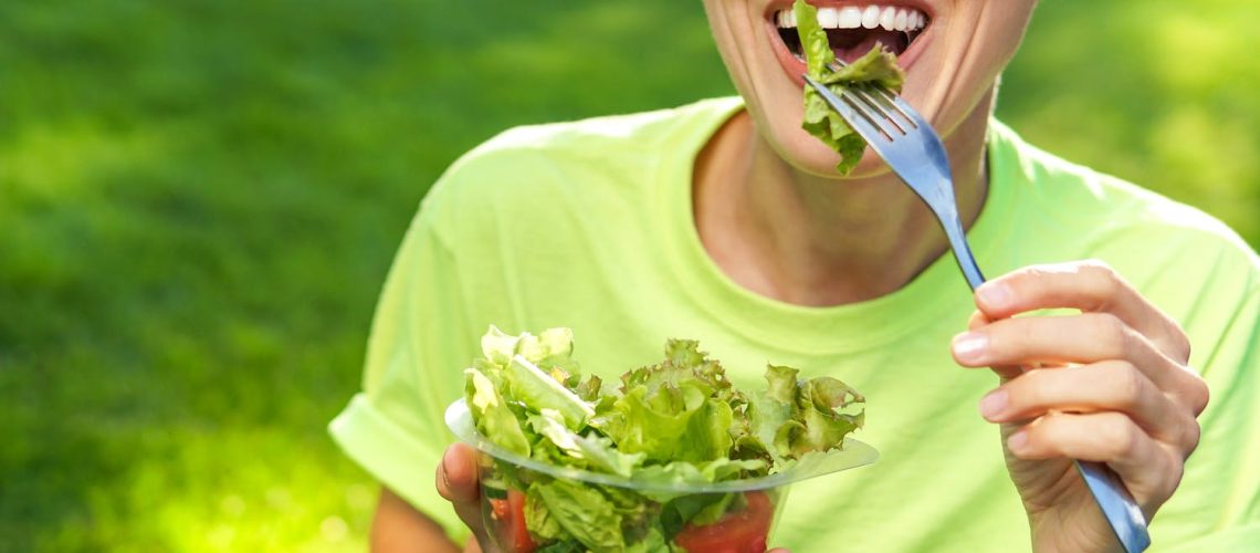 Intestin irritable : peut-on manger de la salade ? Intestin irritable : peut-on manger de la salade ?